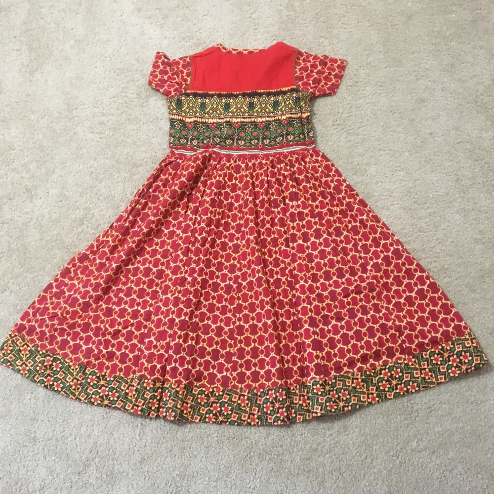 Dress - Picture 2 of 2